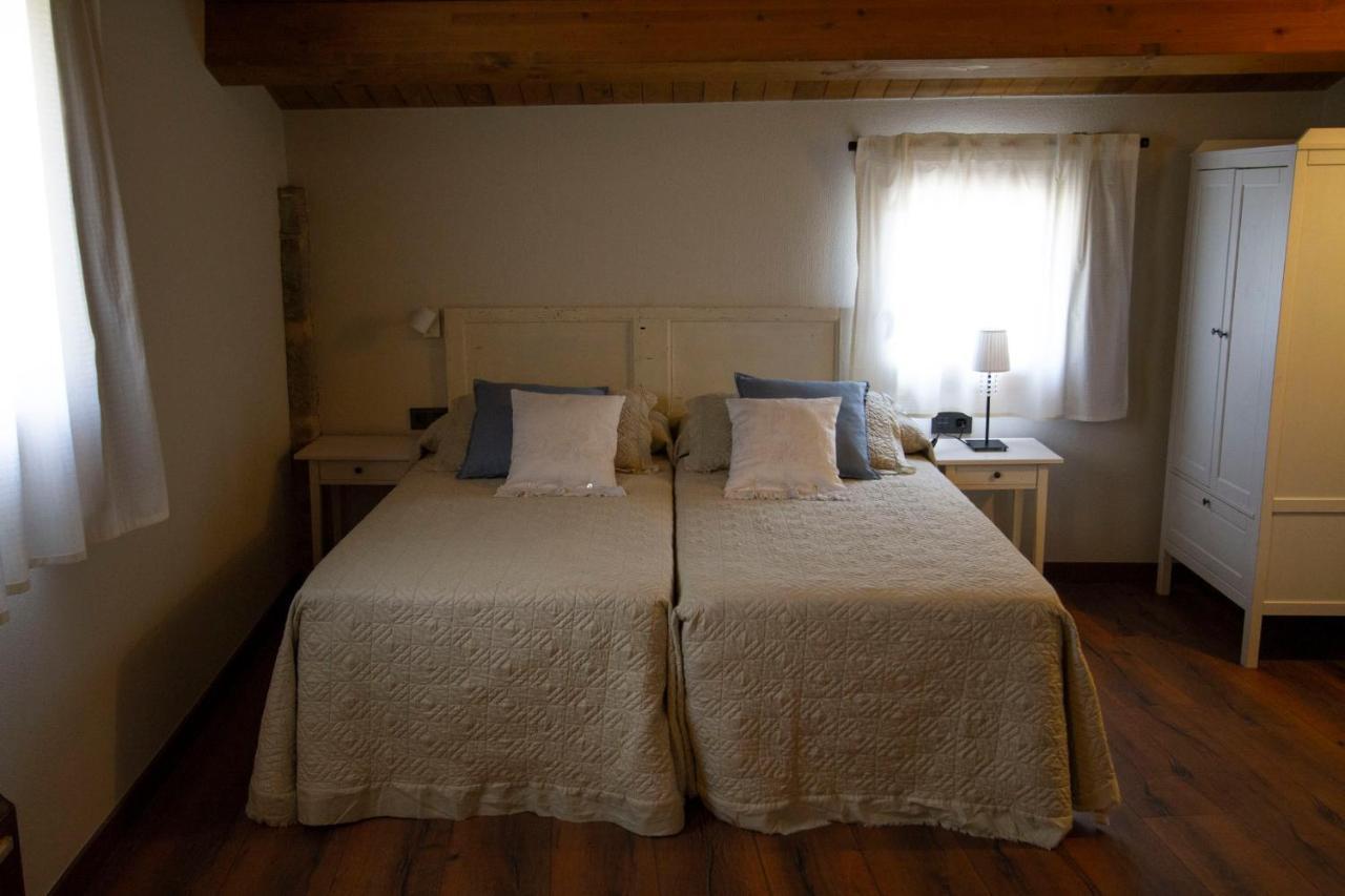 La Creu De La Pinya Villa Berga Luaran gambar